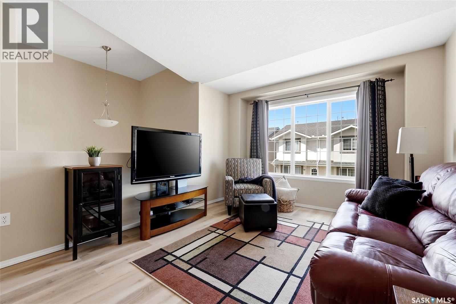 #40 2751 Windsor Park ROAD - 6