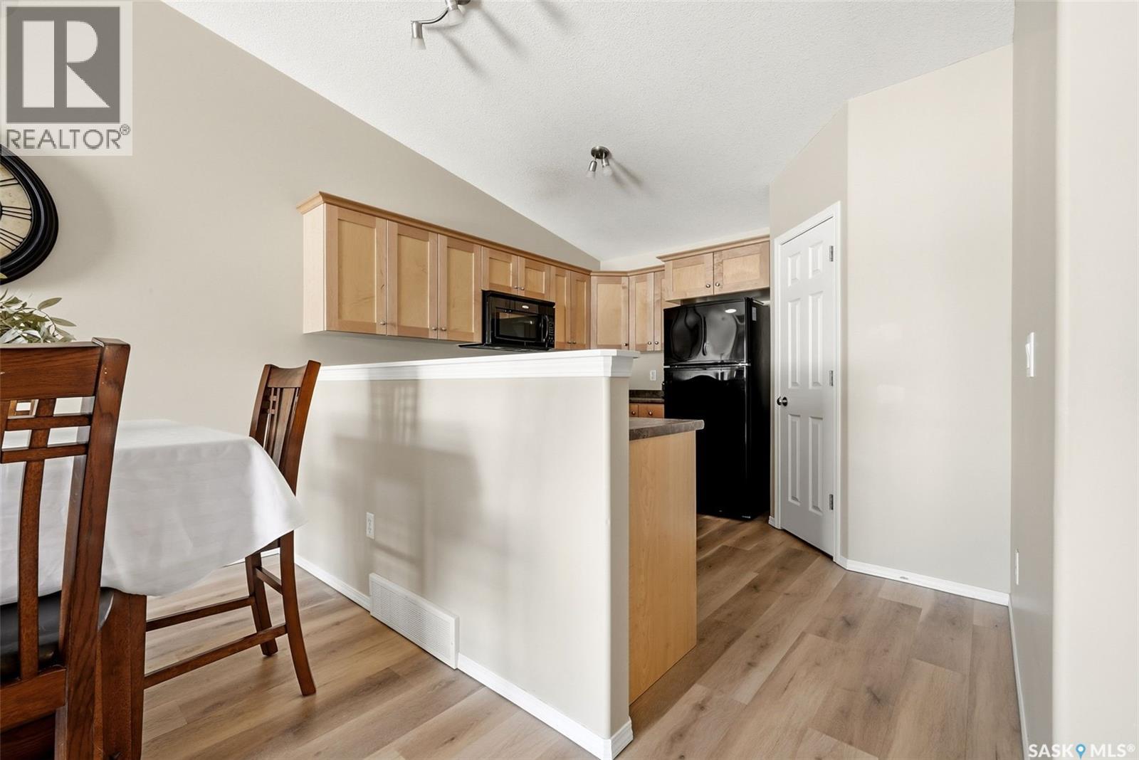#40 2751 Windsor Park ROAD - 8