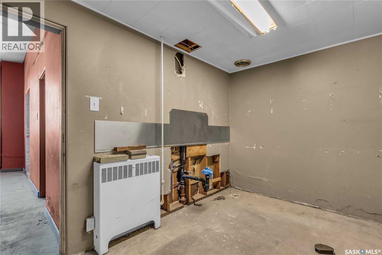 38 23rd STREET E, Saskatoon — photo 9