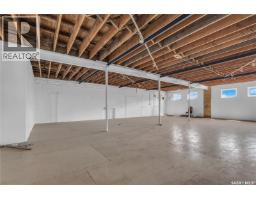 38 23rd Street E, Saskatoon, SK S7K3Y3 Photo 16