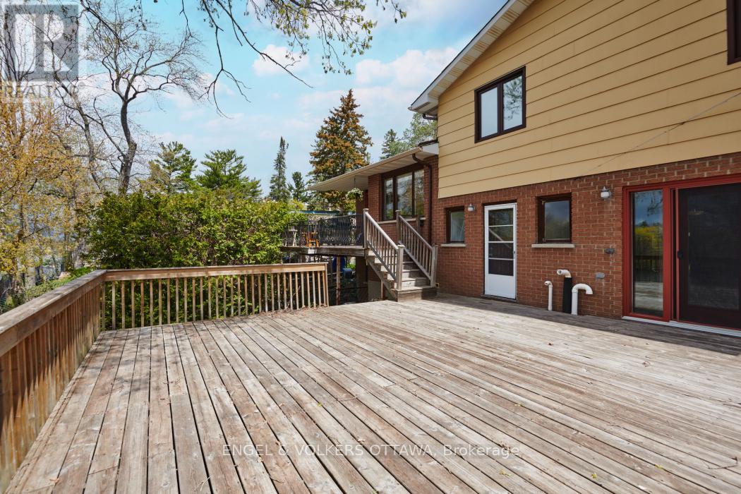 1477 JARVIS DRIVE - 25