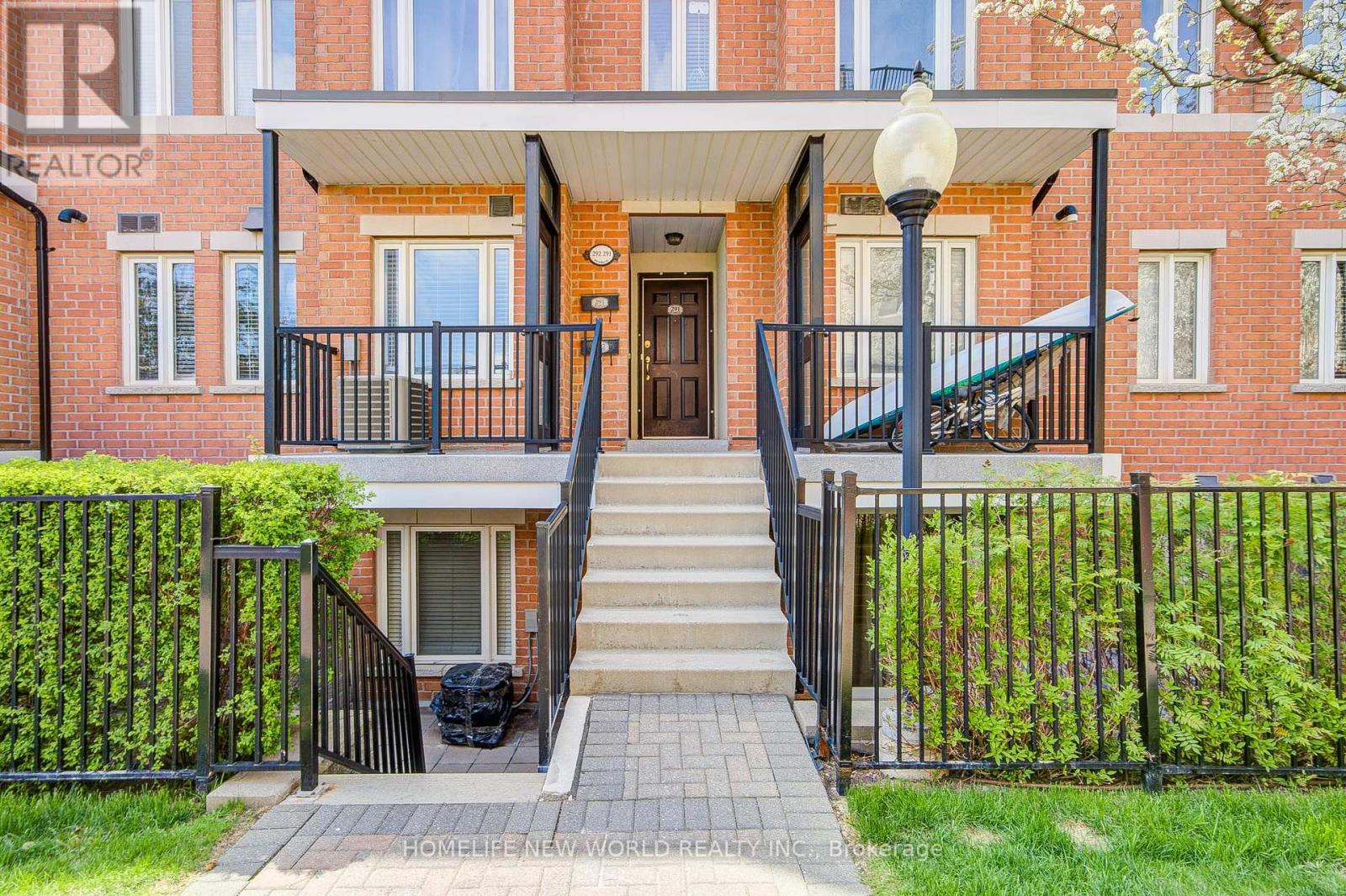 #292 306 JOHN STREET - 1