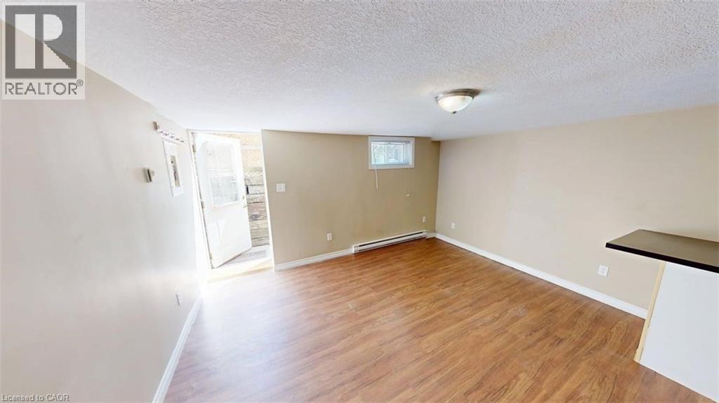 56 LILAC Street, Kitchener, Ontario, N2G3A8 — Photo 49
