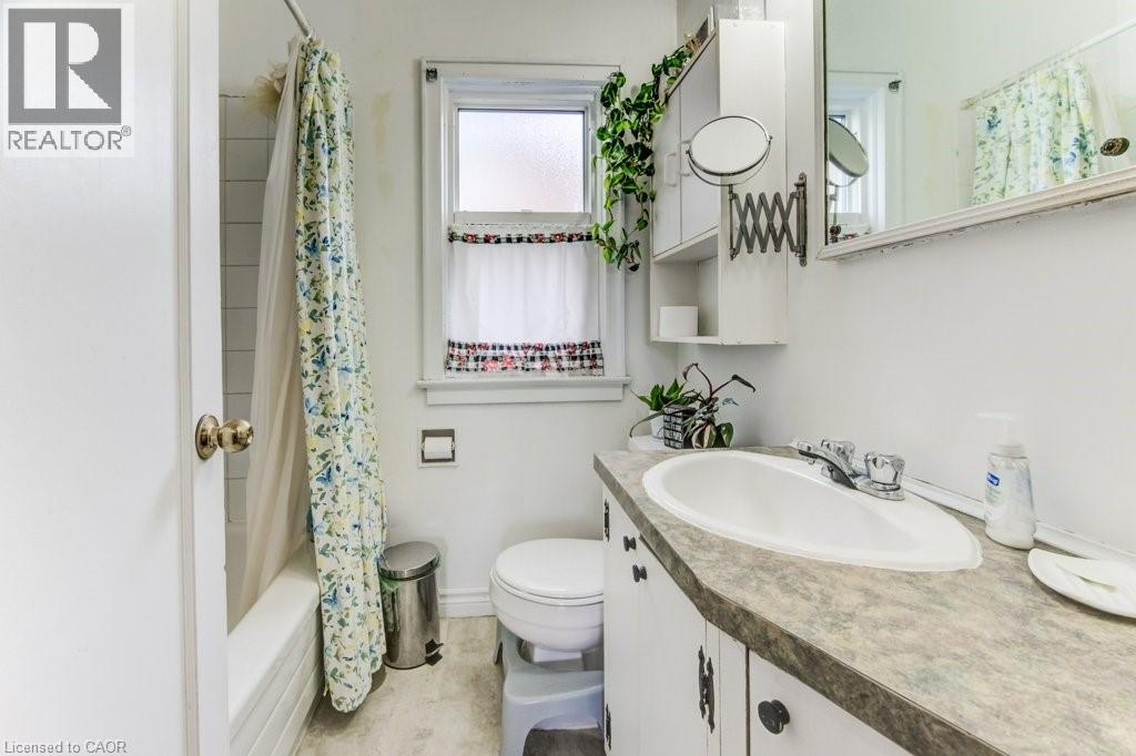 56 LILAC Street - 9