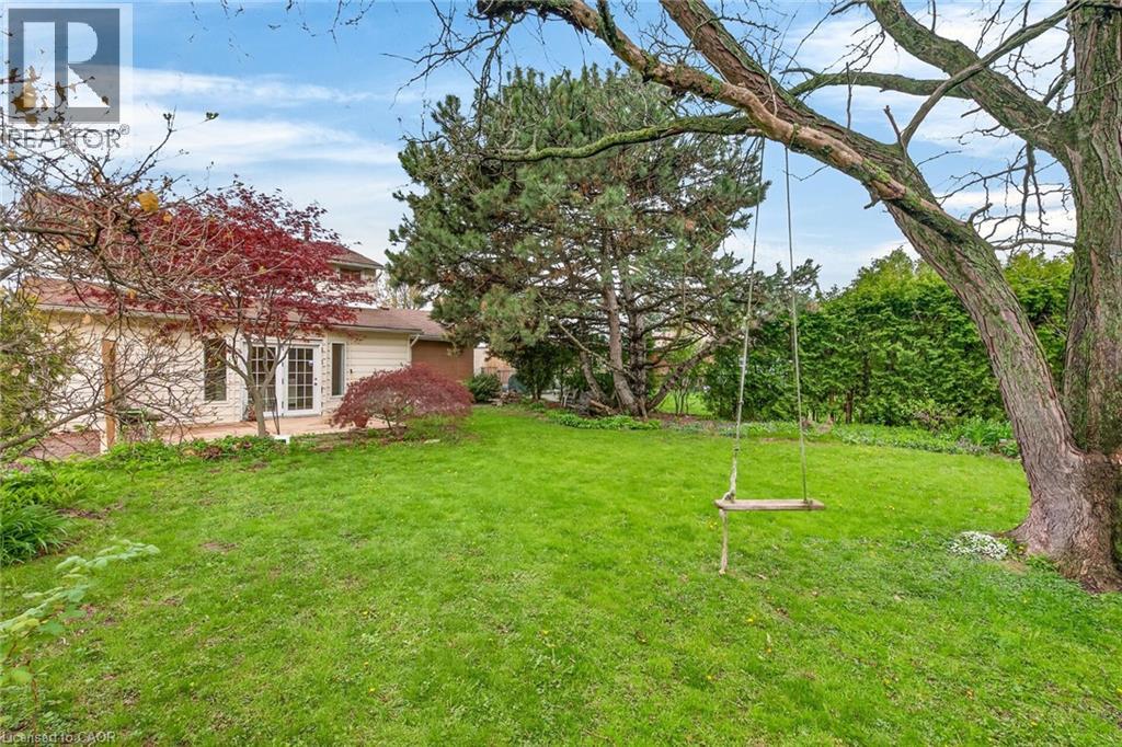 167 DARLINGTON Drive, Hamilton, Ontario, L9C2M4 — Photo 7