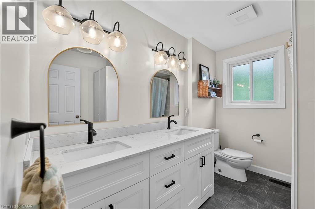9 JULIANA Road, Grimsby, Ontario, L3M4J4 — Photo 42
