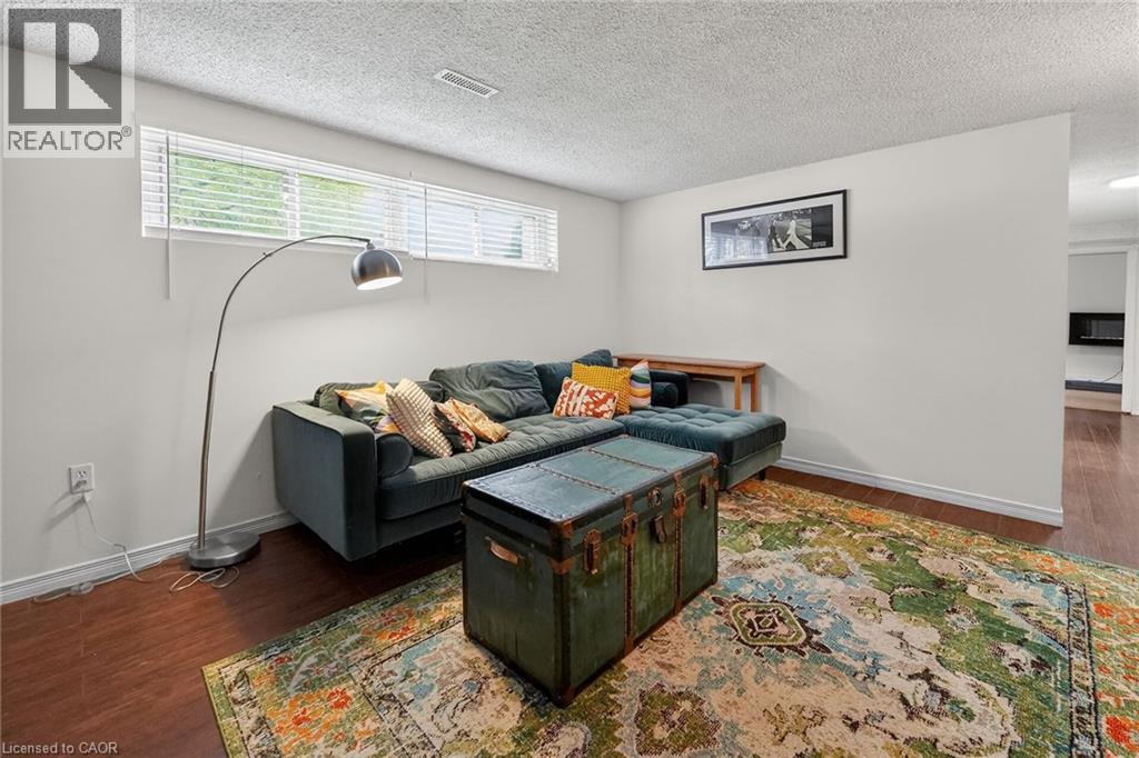 9 JULIANA Road, Grimsby, Ontario, L3M4J4 — Photo 13