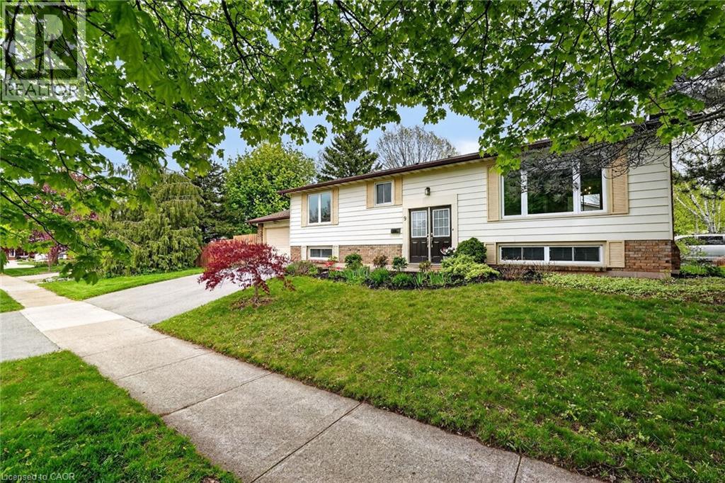 9 JULIANA Road, Grimsby, Ontario, L3M4J4 — Photo 7
