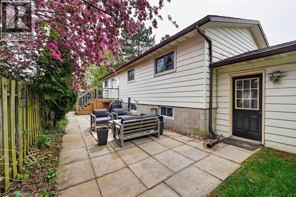 9 JULIANA Road, Grimsby, Ontario, L3M4J4 — Photo 16