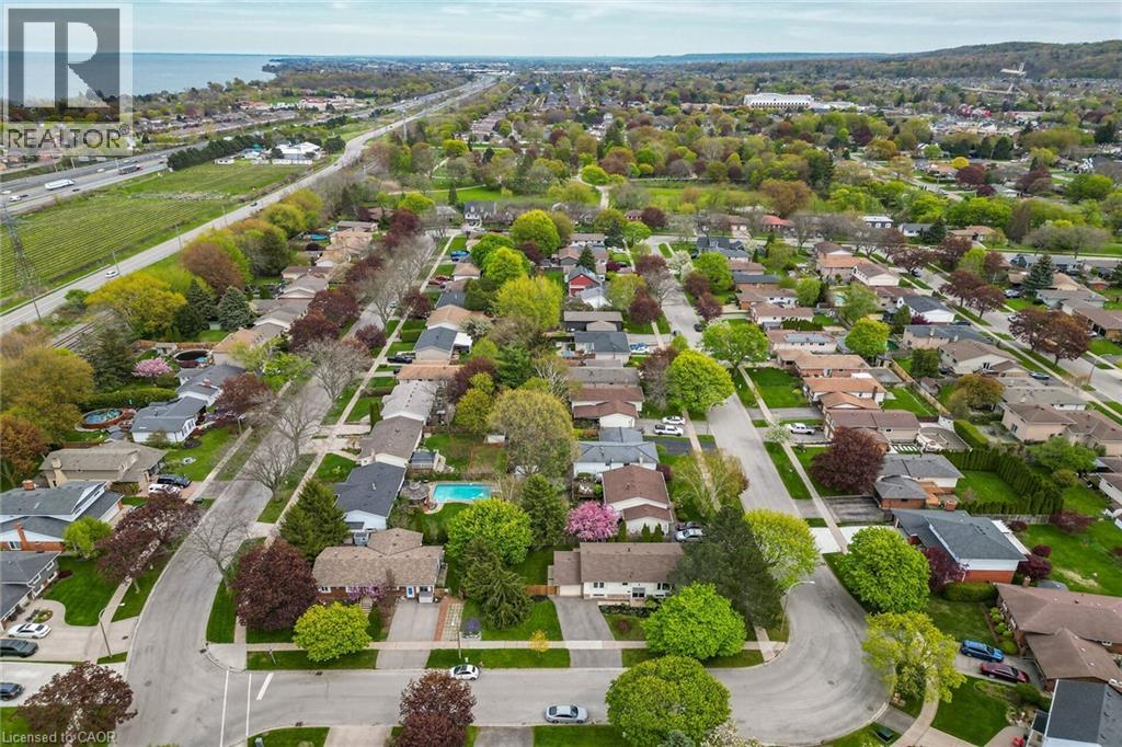 9 JULIANA Road, Grimsby, Ontario, L3M4J4 — Photo 14
