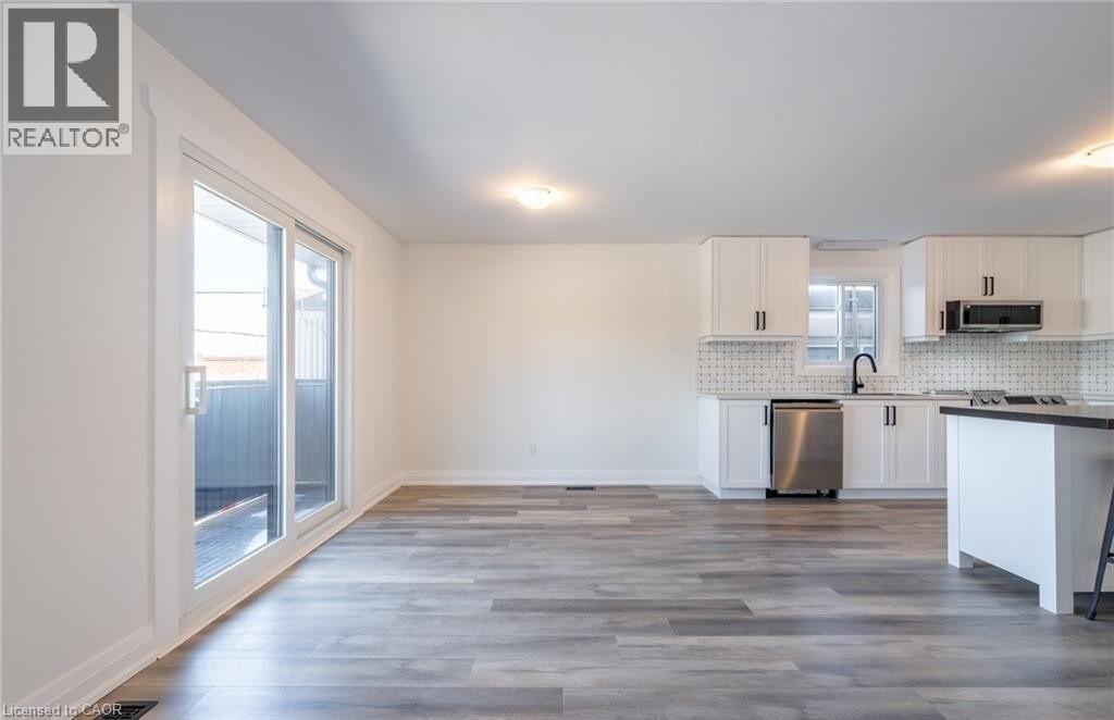 4289 MOUNTAIN Street Unit# 3, Beamsville, Ontario, L0R1B0 — Photo 23