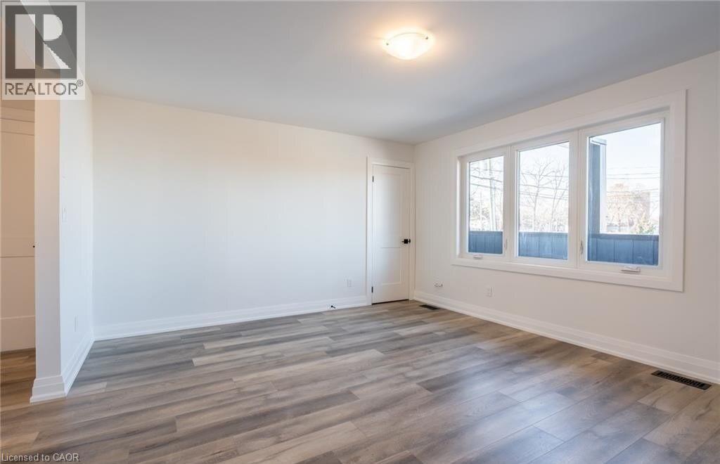 4289 MOUNTAIN Street Unit# 3, Beamsville, Ontario, L0R1B0 — Photo 9