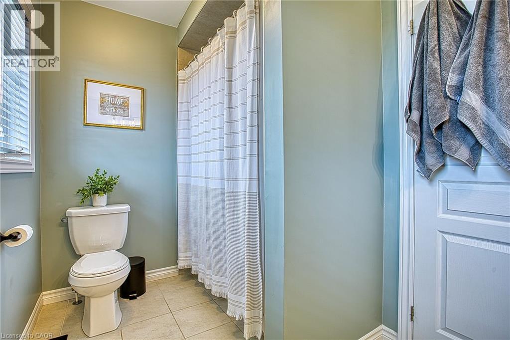 49 LAMPMAN Drive, Grimsby, Ontario, L3M0E5 — Photo 32
