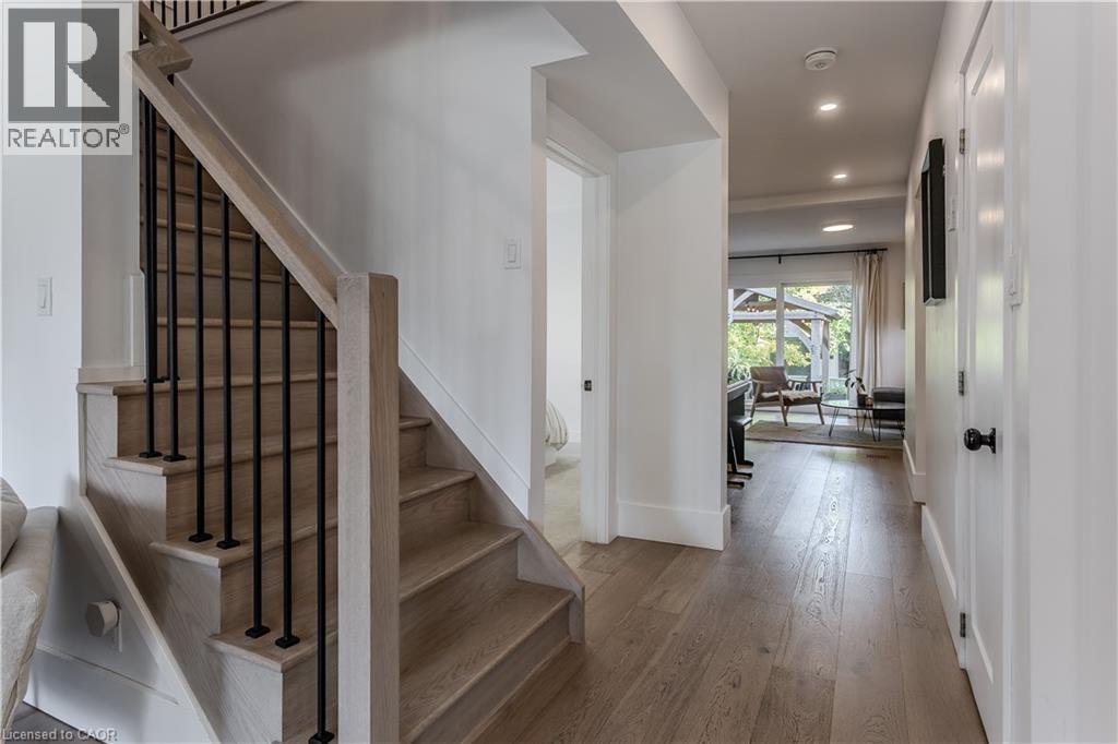 333 ST PAUL Street, Burlington, Ontario, L7R3K2 — Photo 4