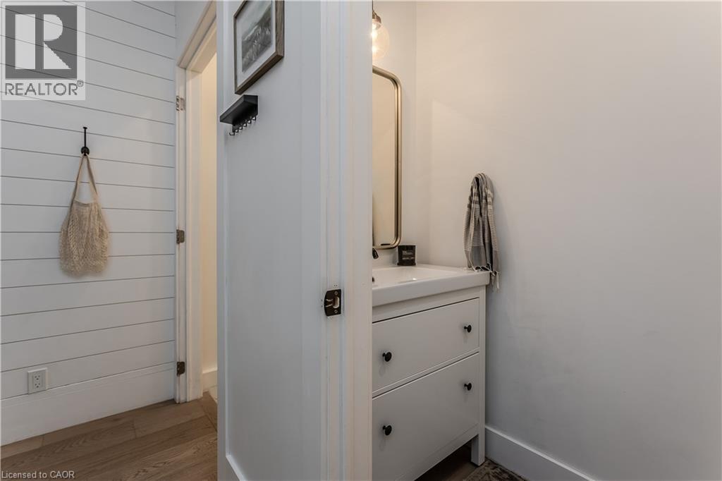 333 ST PAUL Street, Burlington, Ontario, L7R3K2 — Photo 7