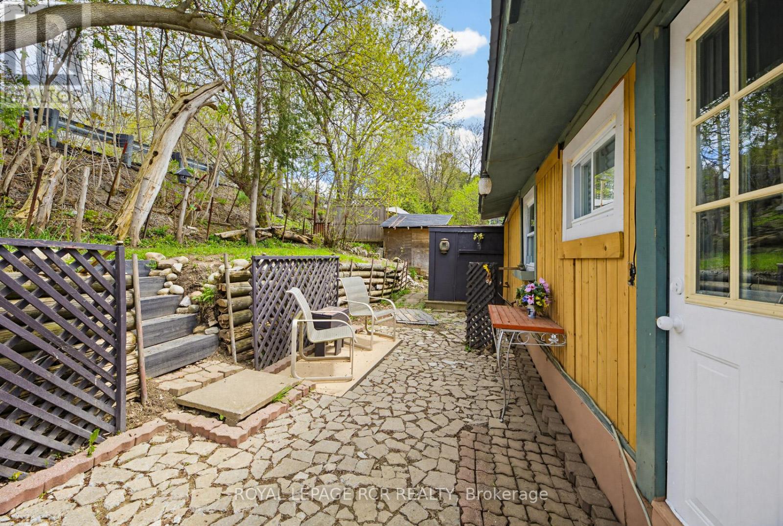 13 OLD PAVILION ROAD - 14