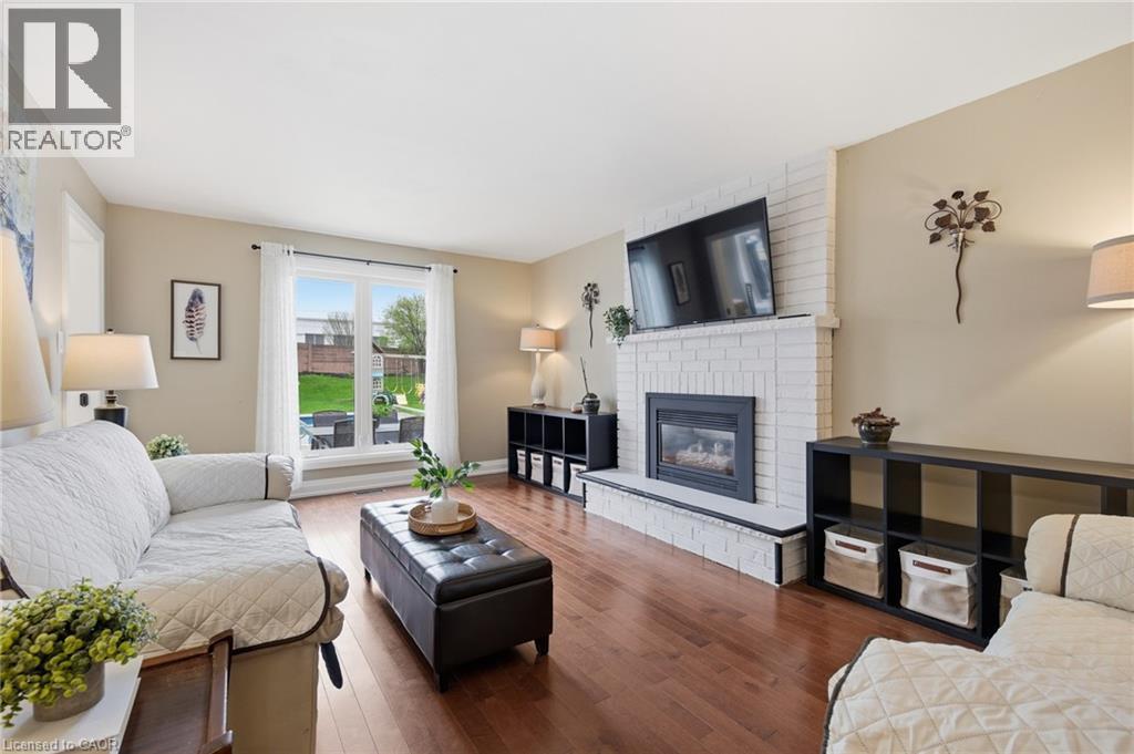 75 HANDORF Drive, Cambridge, Ontario, N3C3Y3 — Photo 45