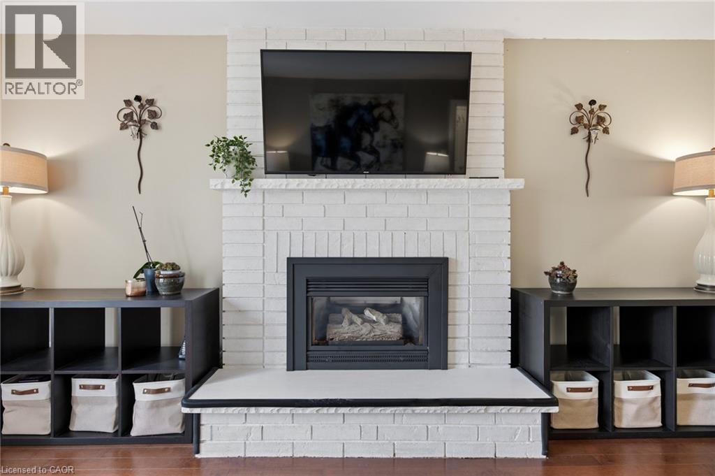 75 HANDORF Drive, Cambridge, Ontario, N3C3Y3 — Photo 48