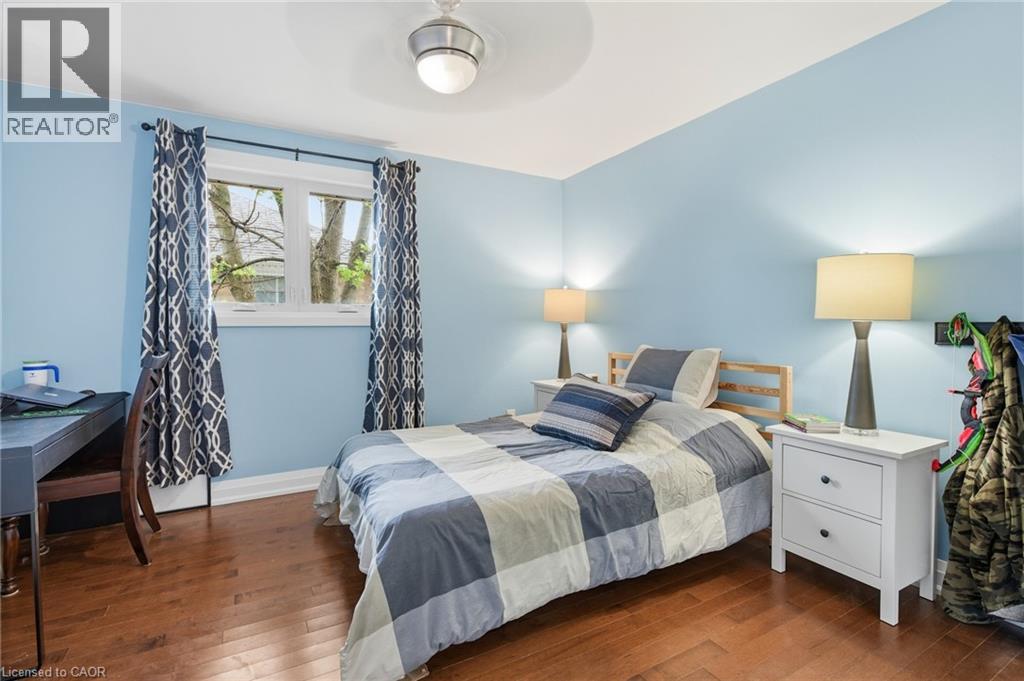 75 HANDORF Drive, Cambridge, Ontario, N3C3Y3 — Photo 9