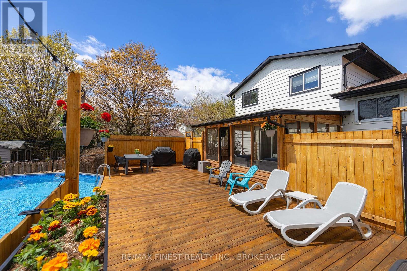 168 INVERNESS CRESCENT - 35