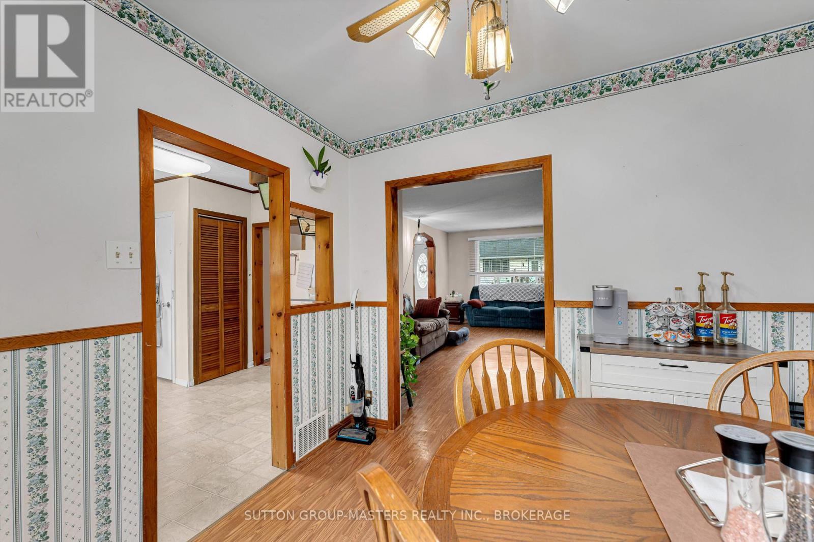17 N BARTLETT STREET - 14