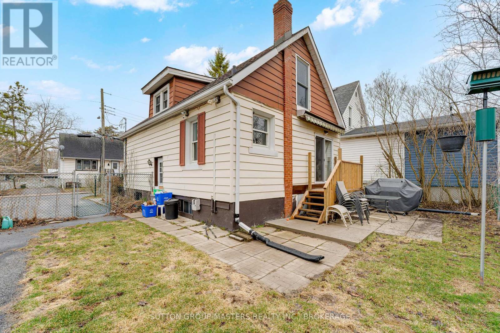 17 N BARTLETT STREET - 36