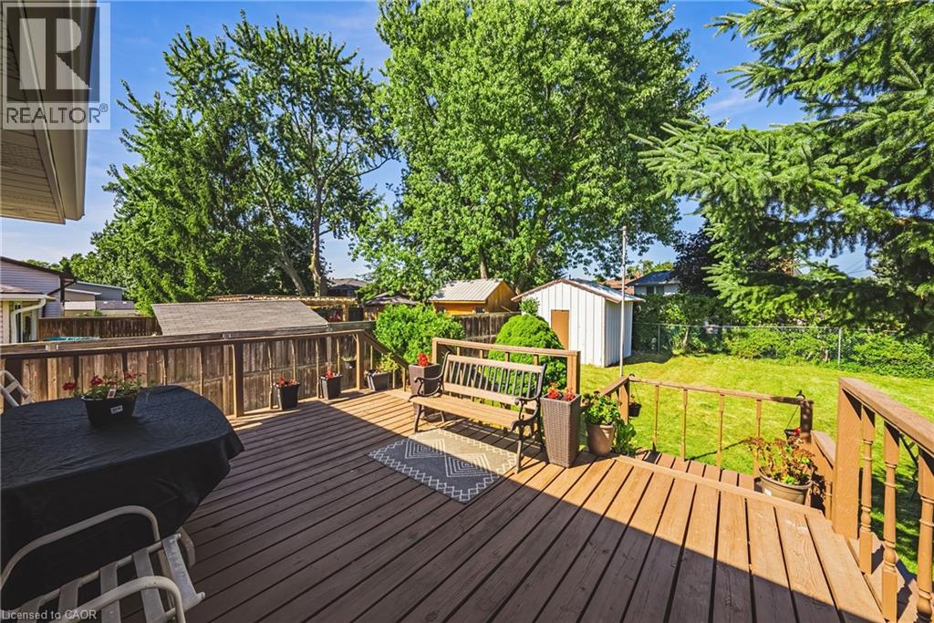 235 LARCH Street, Hamilton, Ontario, L8T4P5 — Photo 4