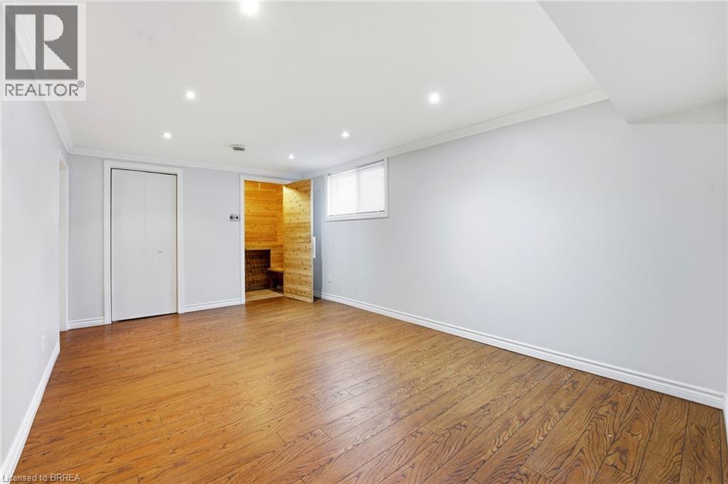197 HANOVER Place - 27