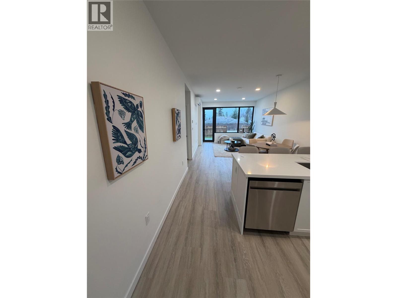 3 3210 Salmon Road, West Kelowna