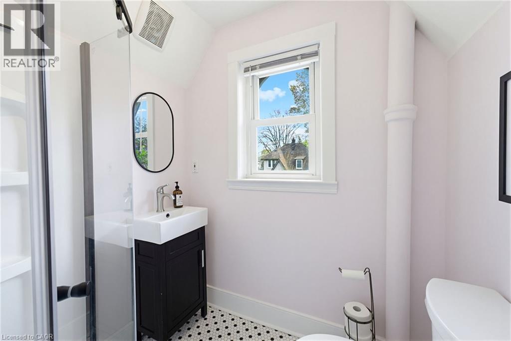112 VICTORIA Avenue, Cambridge, Ontario, N1S1X9 — Photo 12