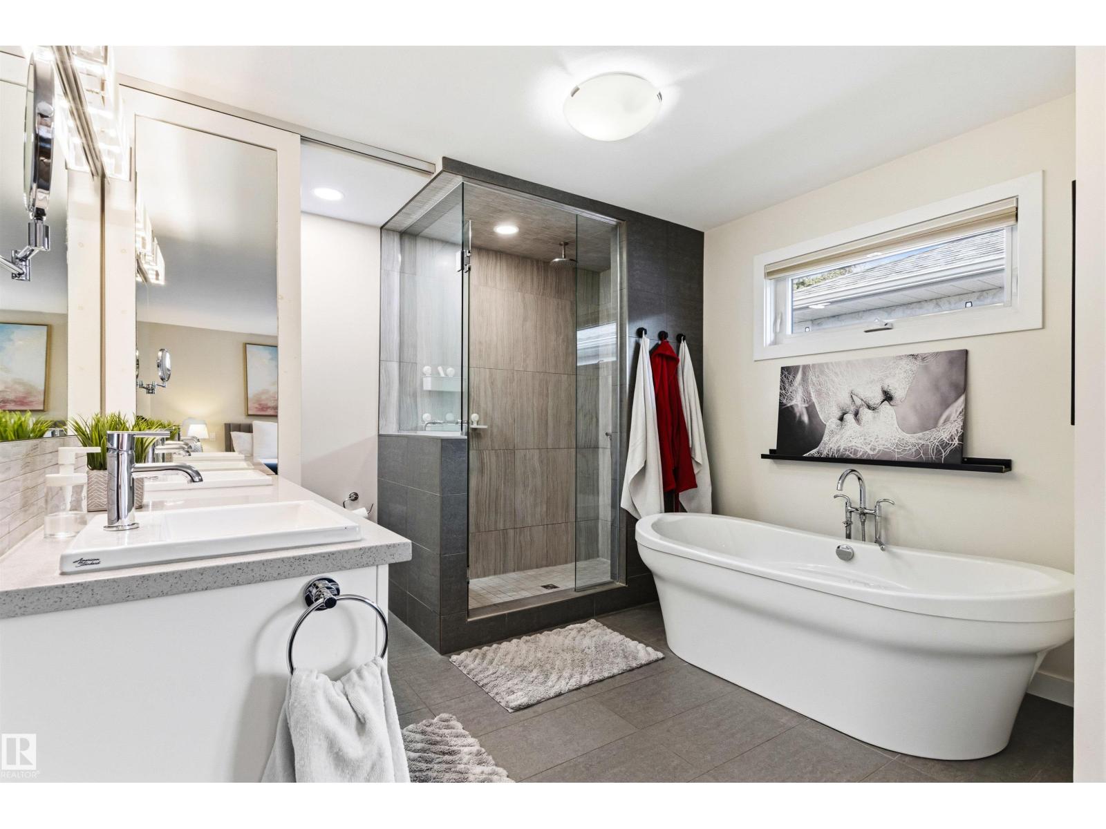 14608 97 AV NW - 20
