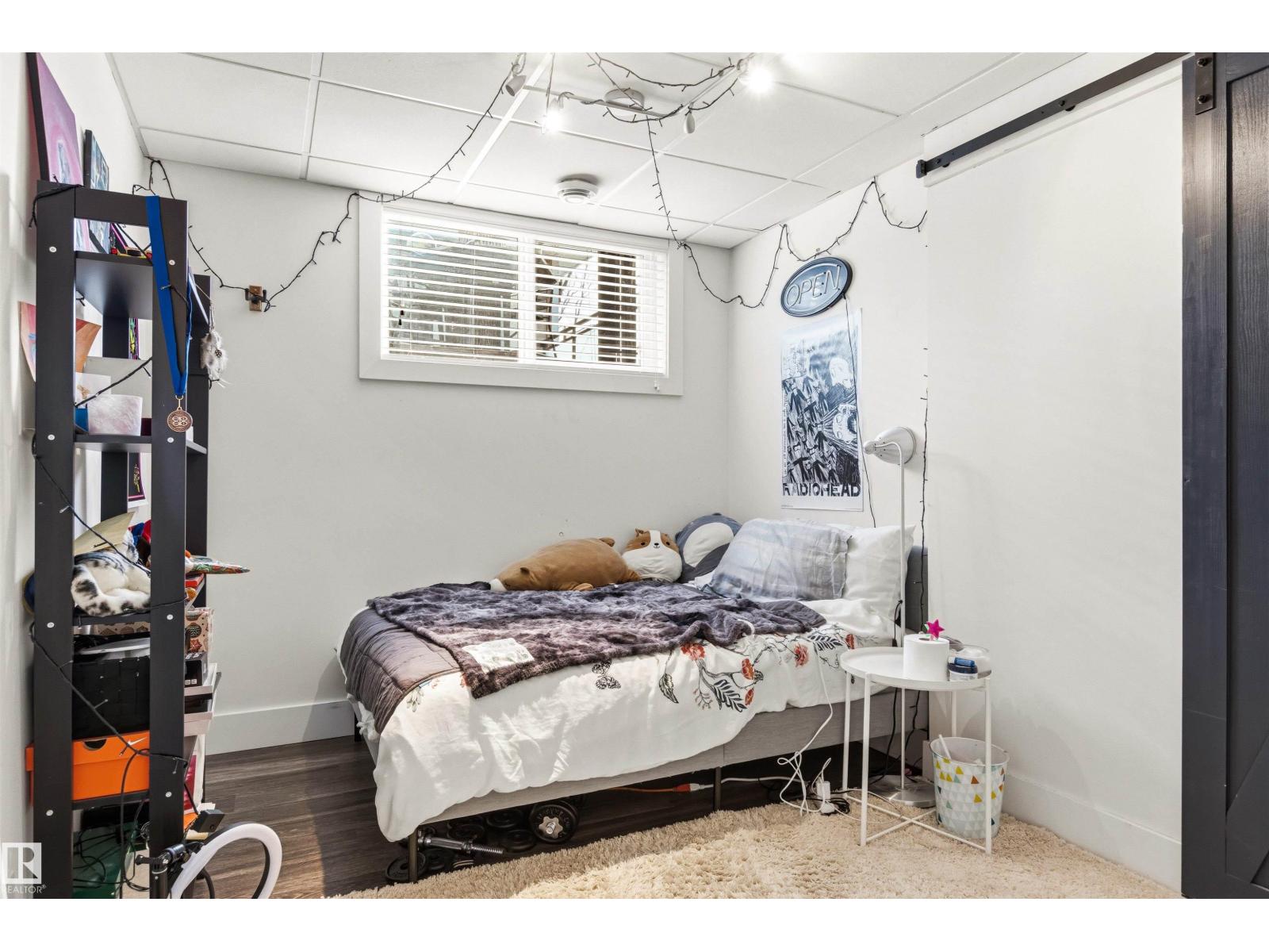 14608 97 AV NW - 29