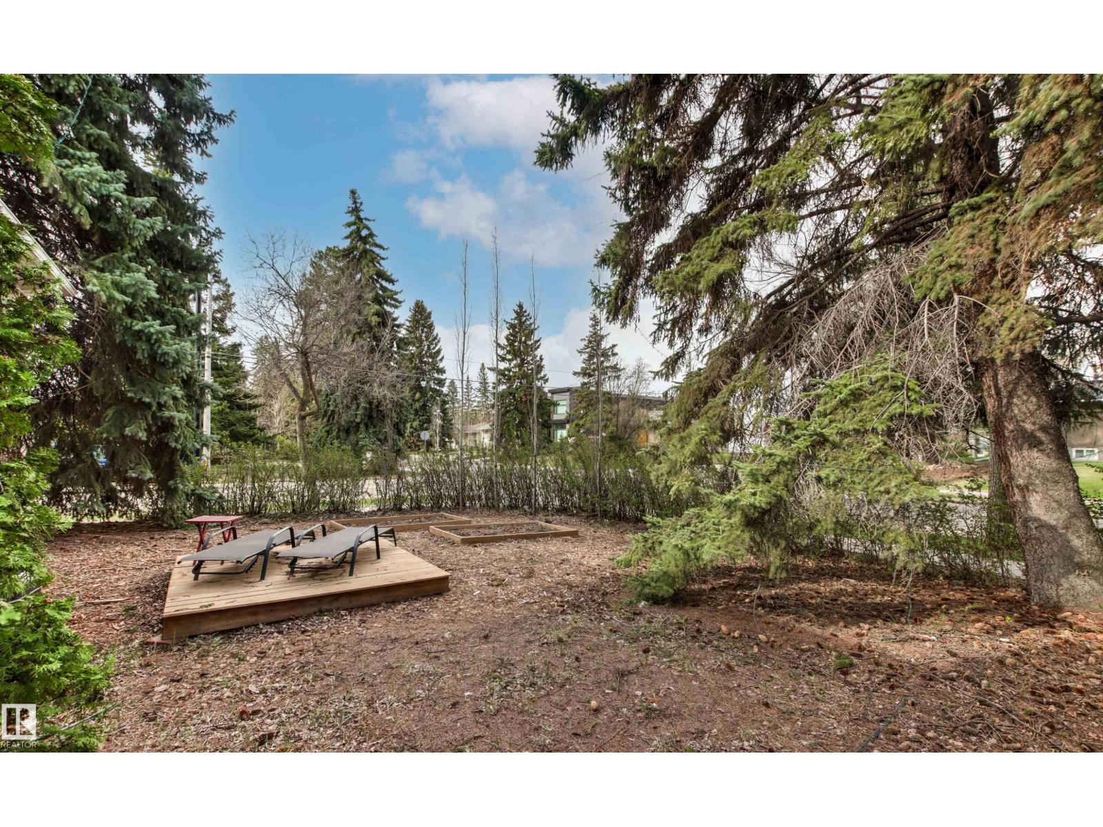 14608 97 AV NW - 32