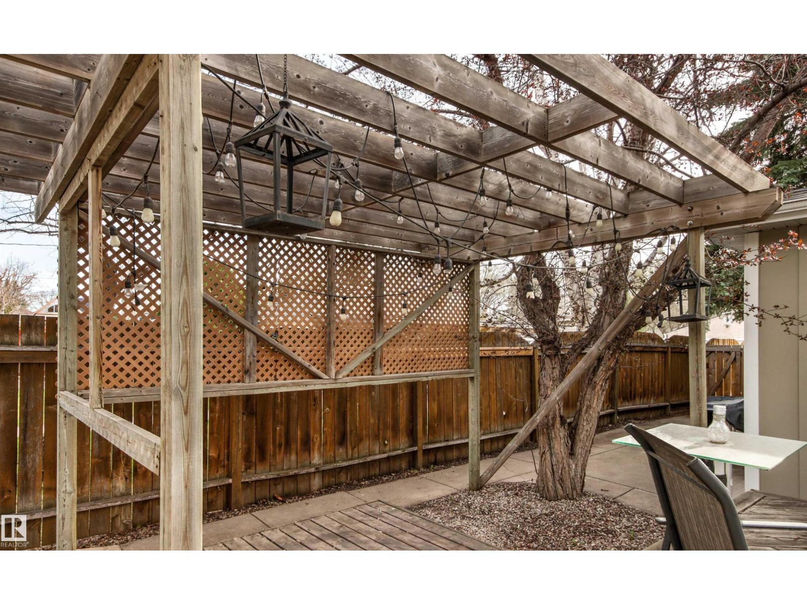 14608 97 AV NW - 34