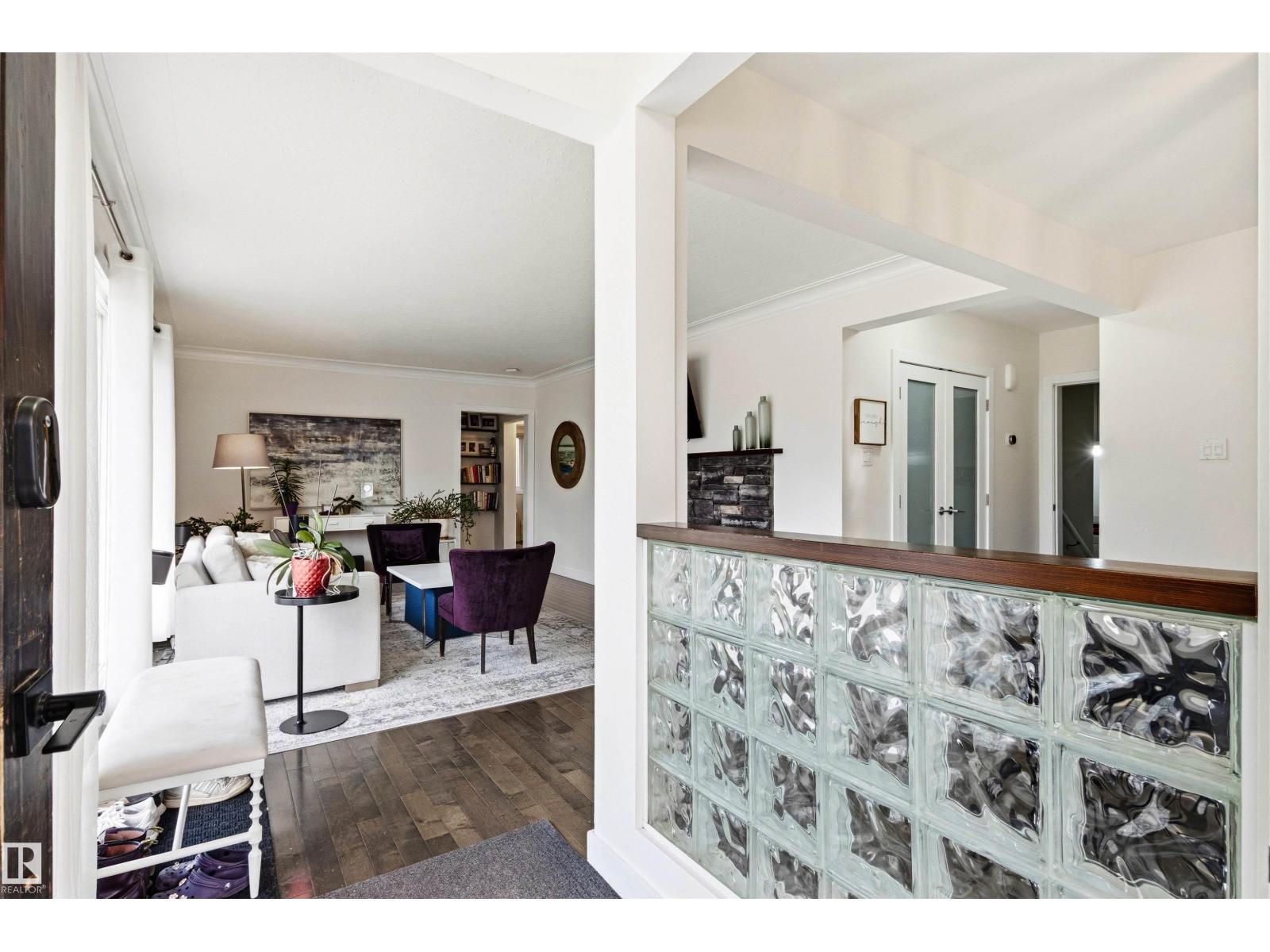 14608 97 AV NW - 6