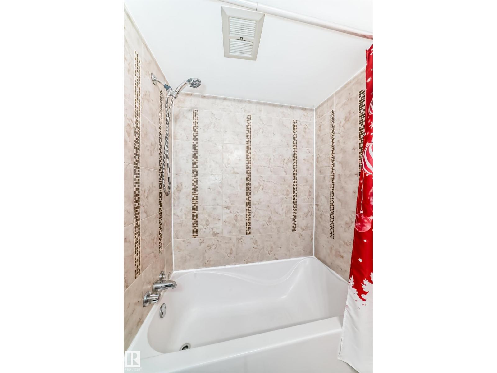 #115 8735 165 ST NW - 41