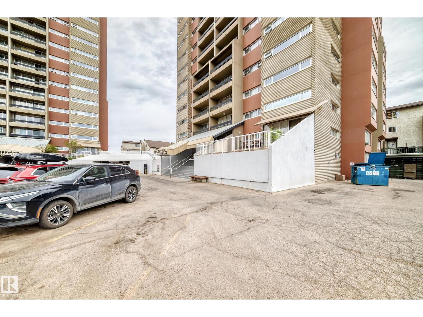 #115 8735 165 ST NW - 54