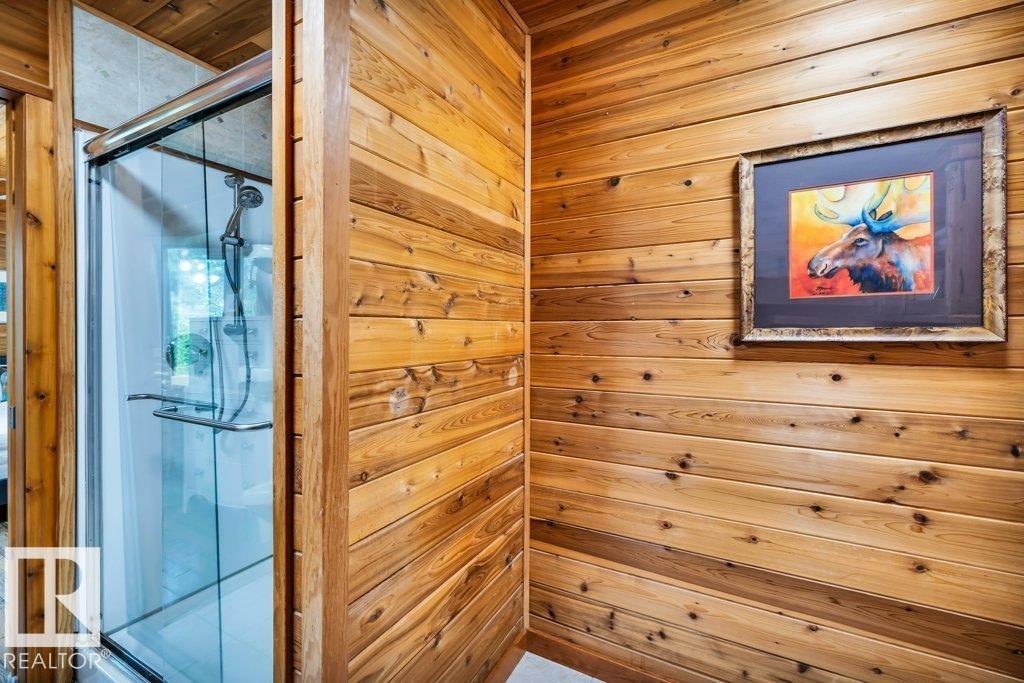 118 Crystal Springs Drive, Pigeon Lake - 37