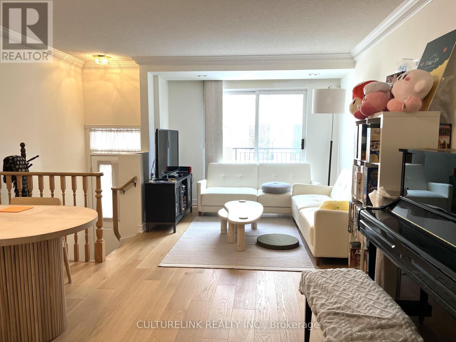 #1502 28 SOMMERSET WAY - 5