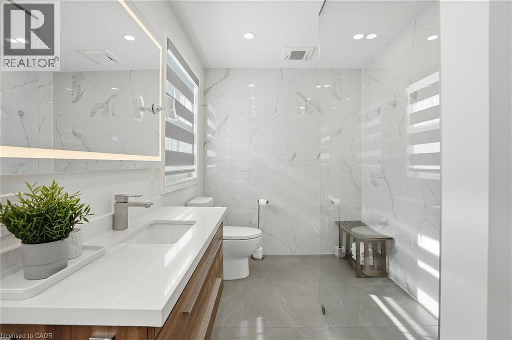 1765 FEATHERSTON Court, Mississauga, Ontario, L5L3E2 — Photo 14