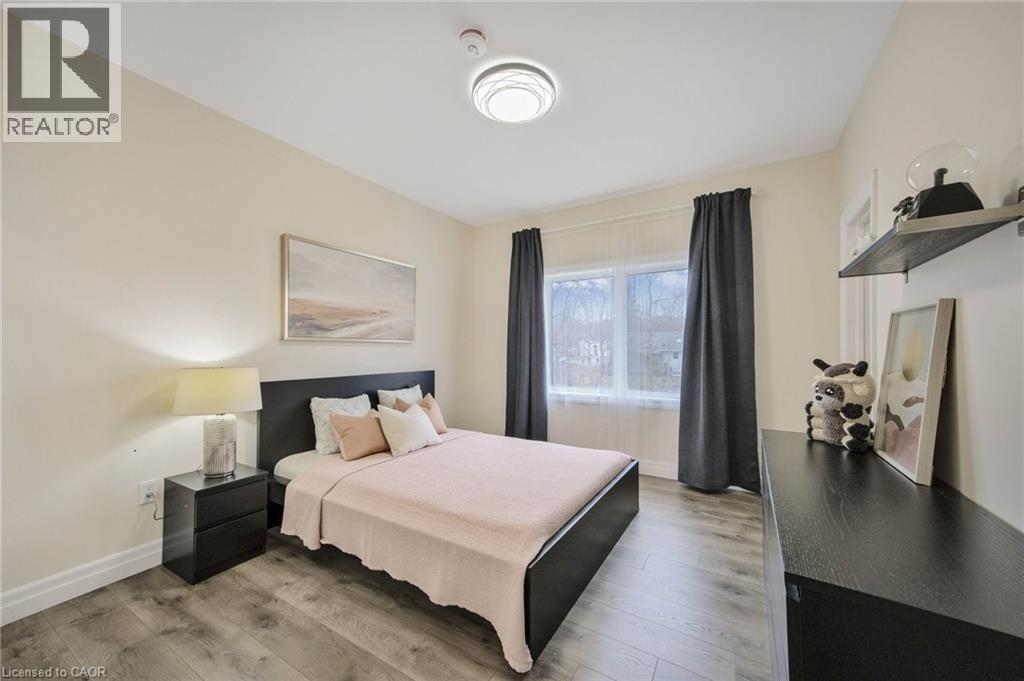 6 DOROTHYS Drive, Oro-Medonte, Ontario, L0L1T0 — Photo 3