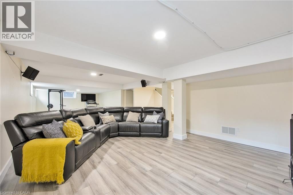 6 DOROTHYS Drive, Oro-Medonte, Ontario, L0L1T0 — Photo 17