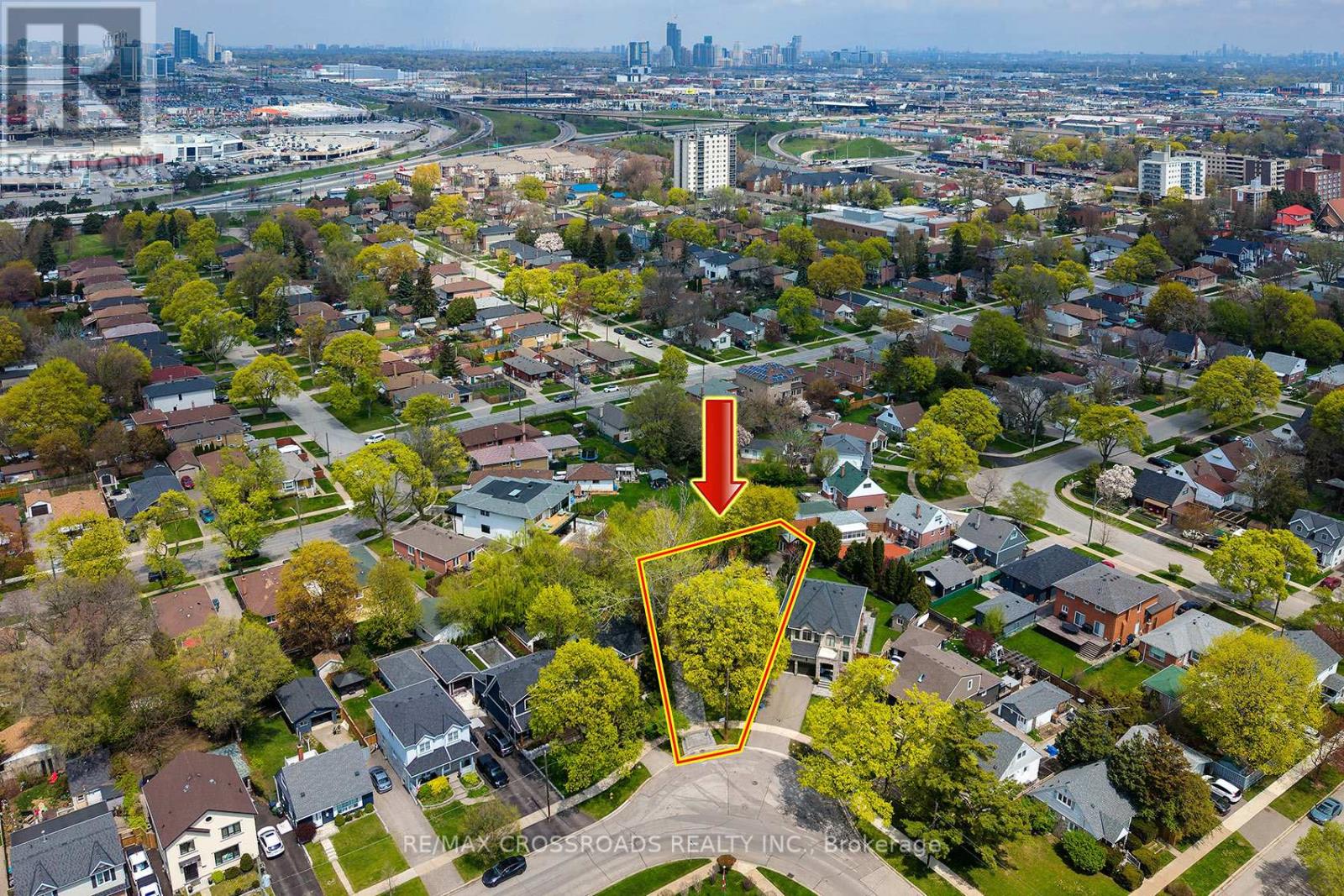 33 NORFOLK AVENUE - 2