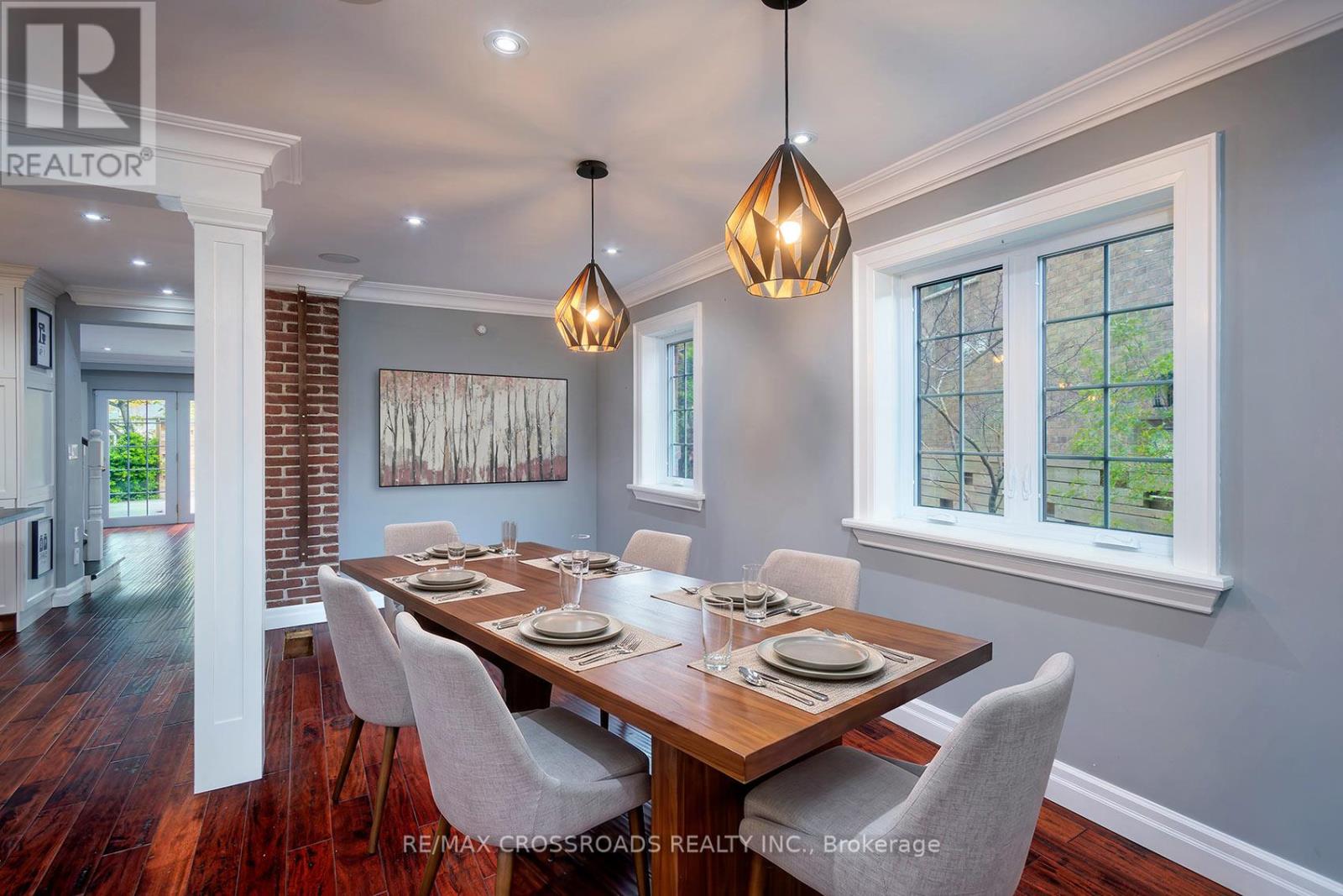 33 NORFOLK AVENUE - 14