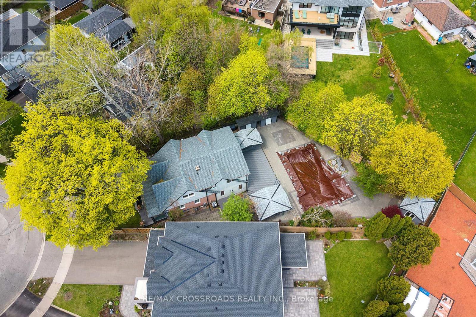 33 NORFOLK AVENUE - 46