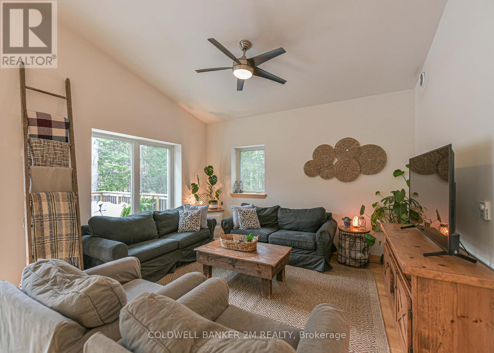 2776 MUSKOKA RD. 117 ROAD S - 15