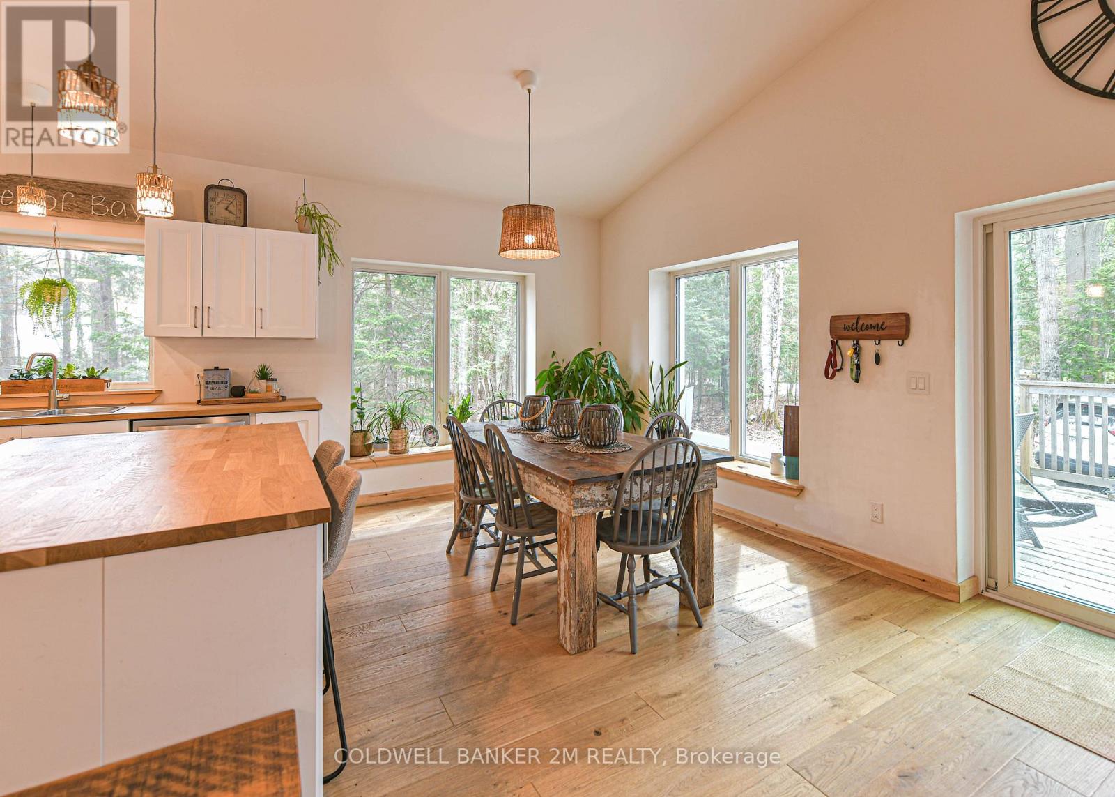 2776 MUSKOKA RD. 117 ROAD S - 17