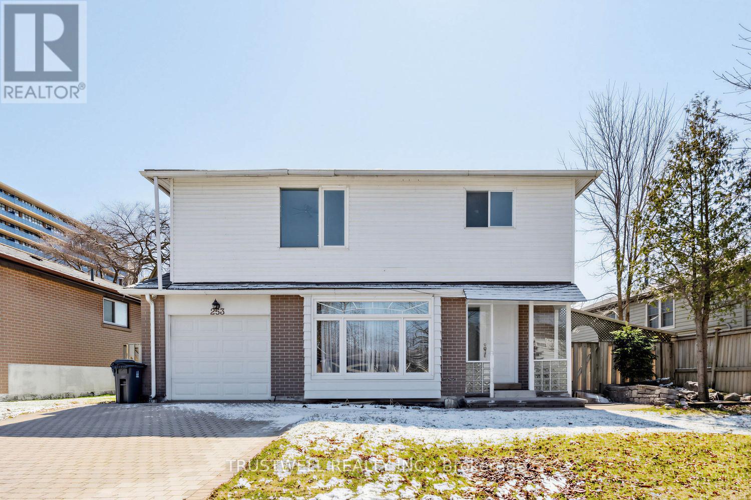 253 CATALINA DRIVE - 1