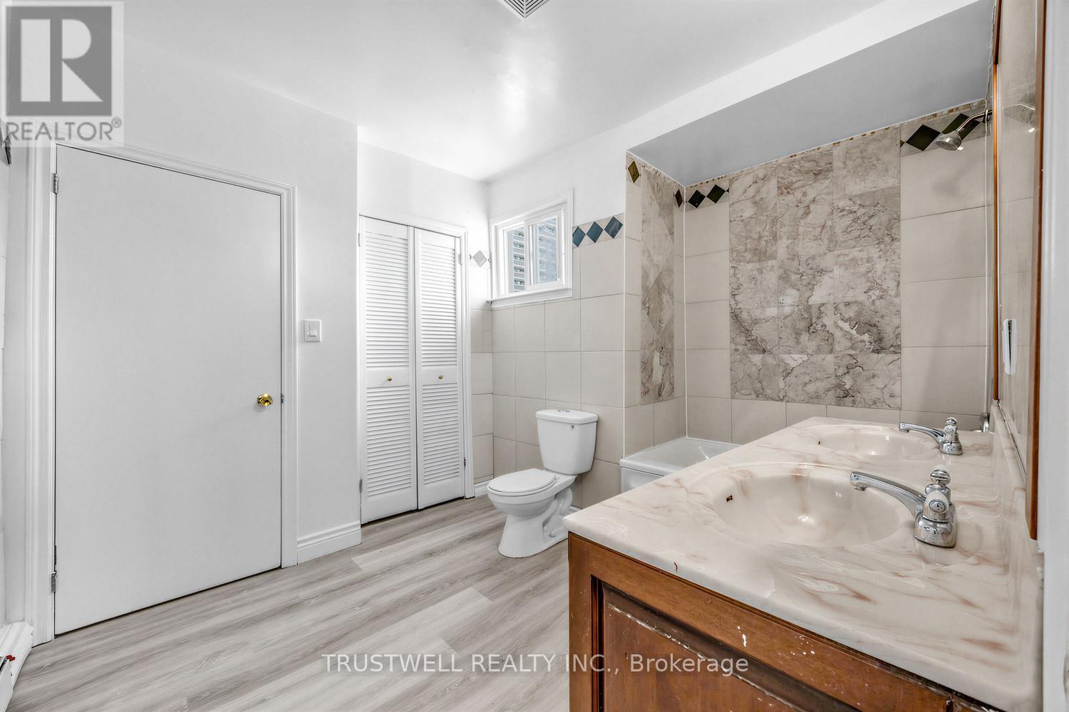 253 CATALINA DRIVE - 17