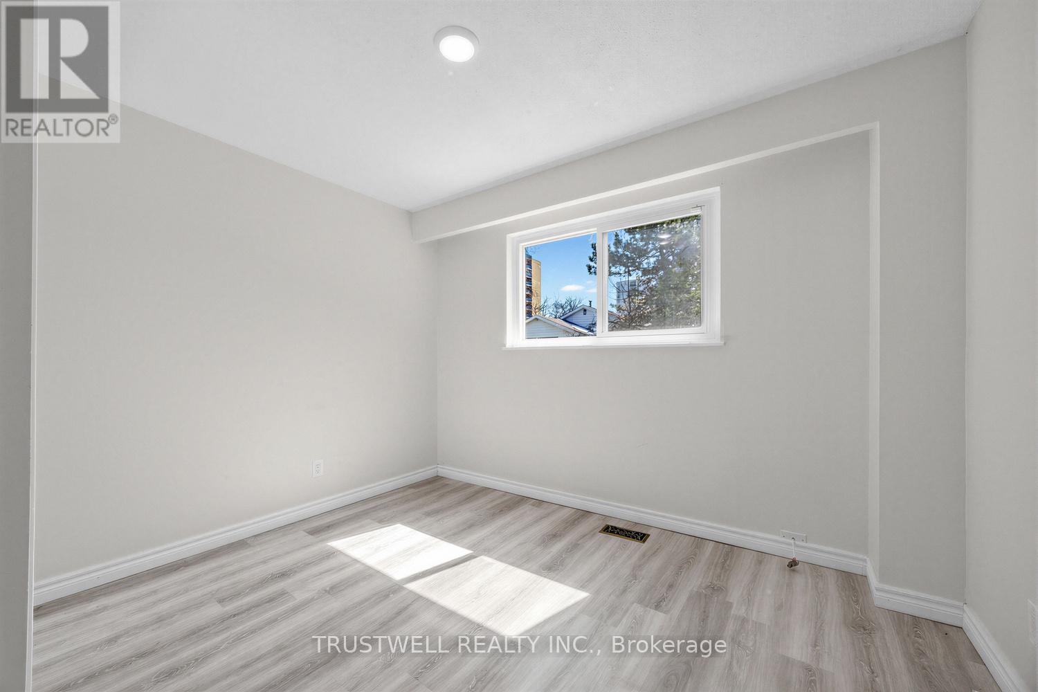 253 CATALINA DRIVE - 24